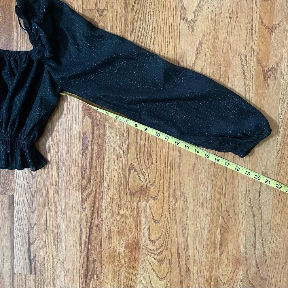 NWOT Black Sparkle Long Sleeve On-Off-Shoulder Crop Top. Small.🖤 - Picture 9 of 13